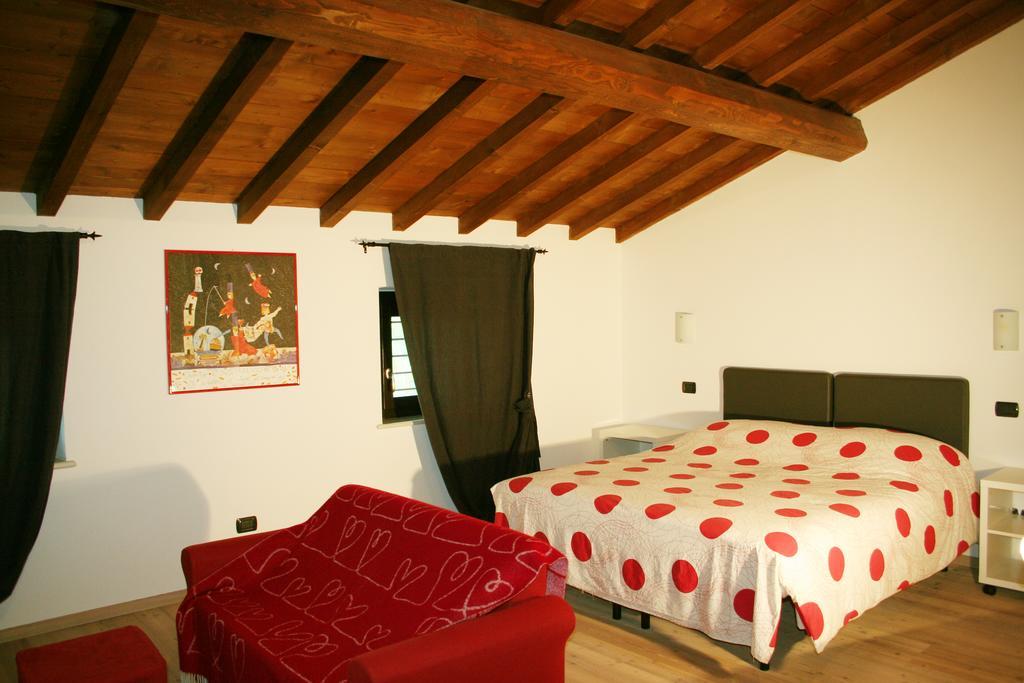 Agriturismo Nicobresaola Sommacampagna Exterior foto